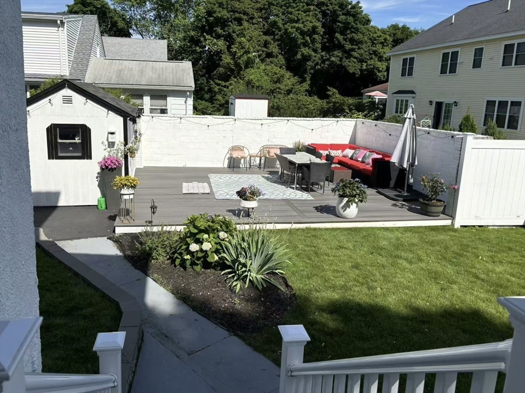 3 bed, 1 bath apartment for rent at 24-26 Kirk St Unit 26, Winchester — photo 37 of 38