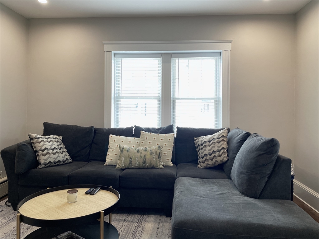 3 bed, 1 bath apartment for rent at 24-26 Kirk St Unit 26, Winchester — photo 4 of 38