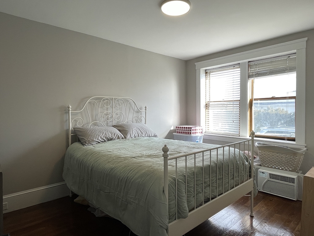 3 bed, 1 bath apartment for rent at 24-26 Kirk St Unit 26, Winchester — photo 25 of 38