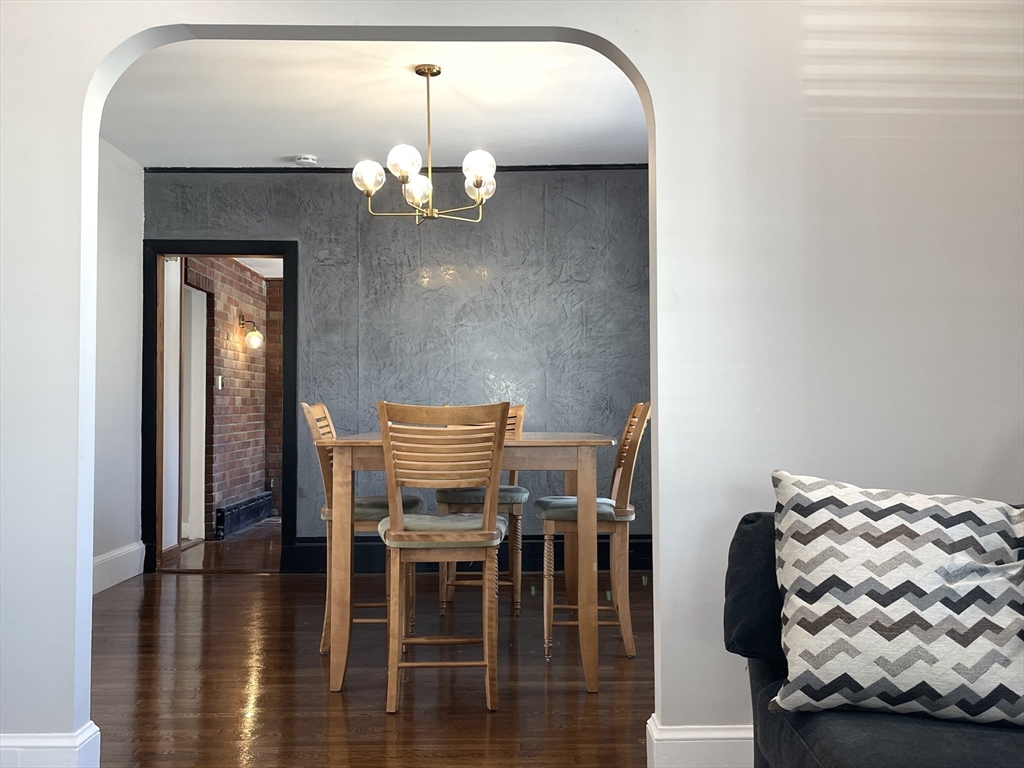 3 bed, 1 bath apartment for rent at 24-26 Kirk St Unit 26, Winchester — photo 9 of 38