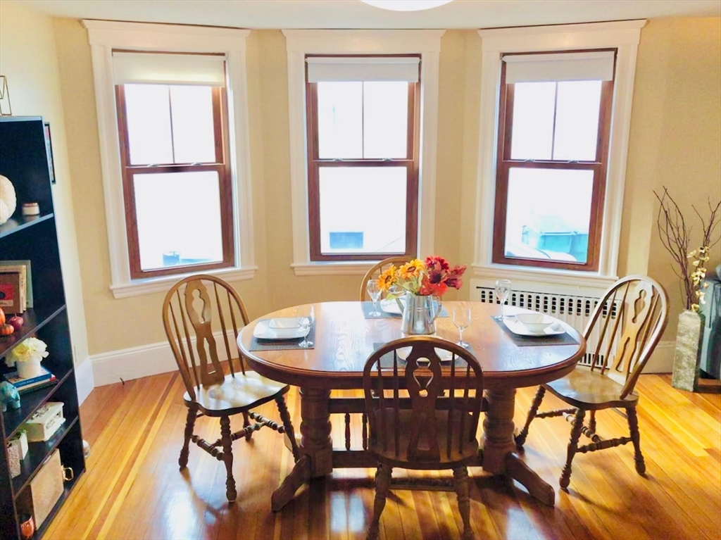 3 bed, 1 bath apartment for rent at 24-26 Marshall St Unit 1, Medford — photo 3 of 10