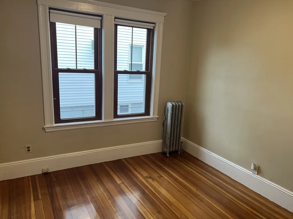 3 bed, 1 bath apartment for rent at 24-26 Marshall St Unit 26, Medford — photo 11 of 14