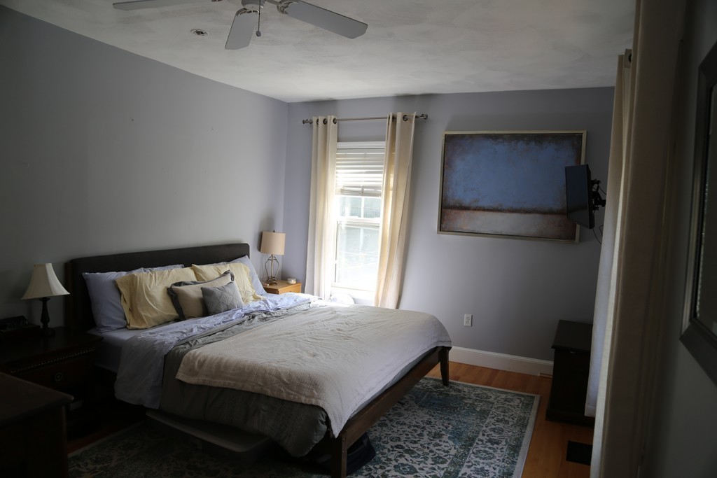 4 bed, 2 bath apartment for rent at 24-26 Playstead Rd Unit 26, Dorchester — photo 24 of 36