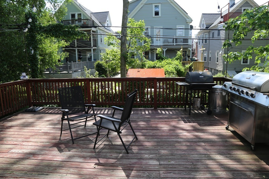 4 bed, 2 bath apartment for rent at 24-26 Playstead Rd Unit 26, Dorchester — photo 31 of 36
