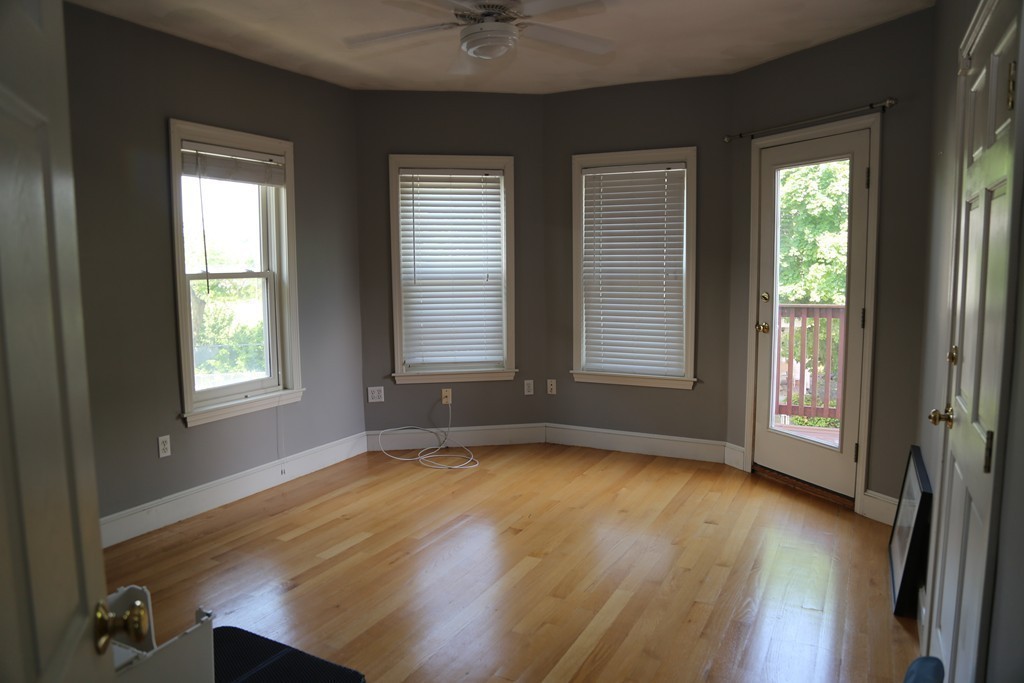 4 bed, 2 bath apartment for rent at 24-26 Playstead Rd Unit 26, Dorchester — photo 17 of 36