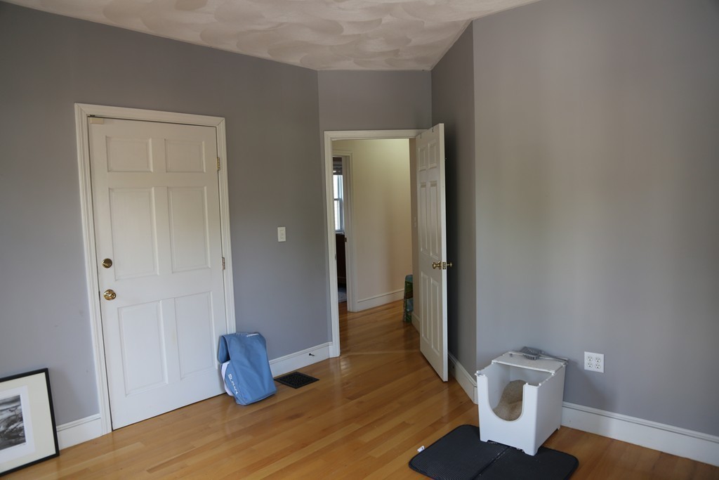 4 bed, 2 bath apartment for rent at 24-26 Playstead Rd Unit 26, Dorchester — photo 18 of 36