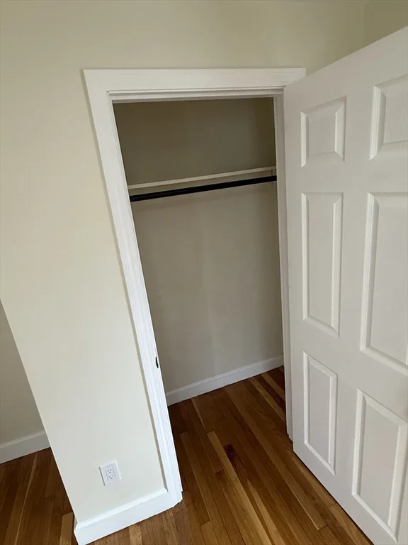 4 bed, 1 bath apartment for rent at 24-26 Silvia Ct Unit 26, Hyde Park — photo 18 of 23