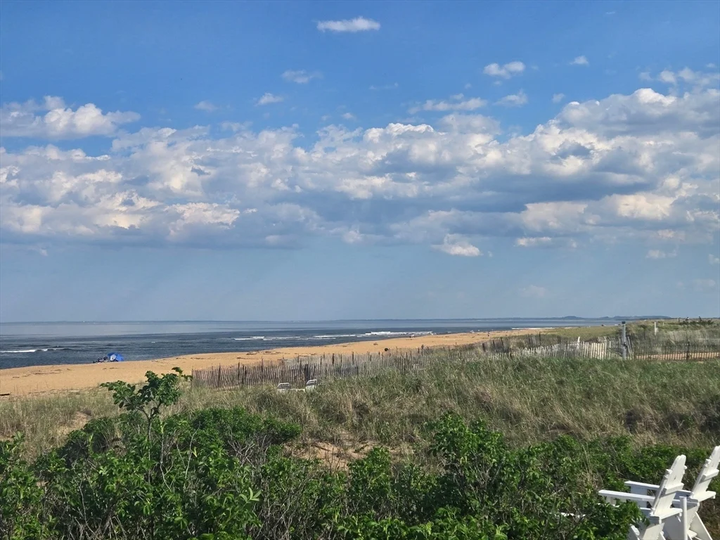 3 bed, 1 bath apartment for rent at 24 55th St Unit B, Plum Island — photo 5 of 14