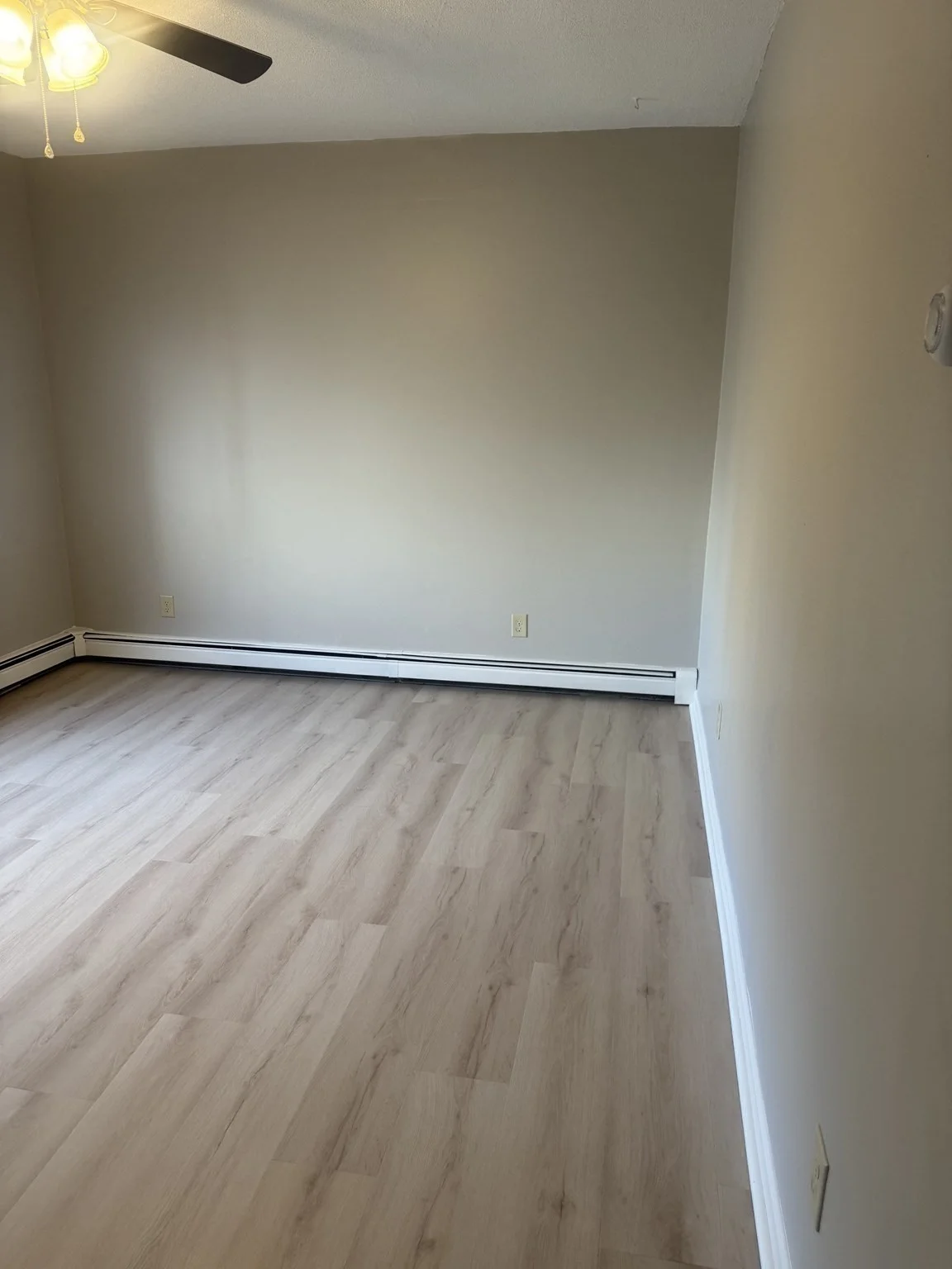 3 bed, 1 bath apartment for rent at 24 A Clement, Malden — photo 5 of 28