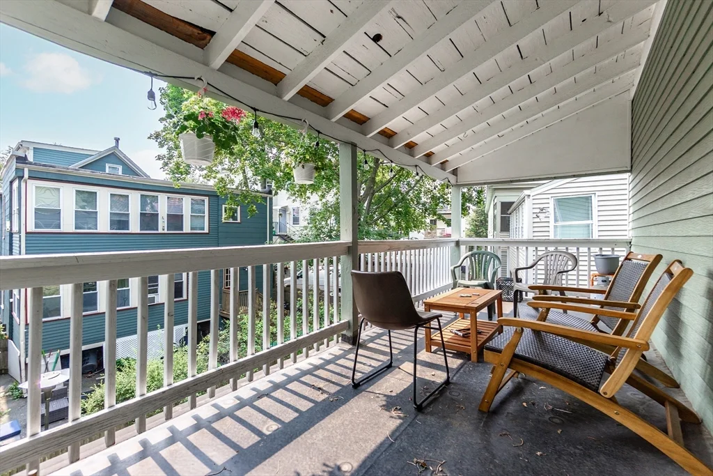 3 bed, 1 bath apartment for rent at 24 Aberdeen Rd Unit 0, Powder House Square — photo 10 of 29