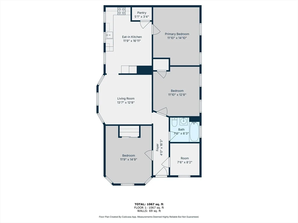 3 bed, 1 bath apartment for rent at 24 Aberdeen Rd Unit 1, Framingham — photo 3 of 8