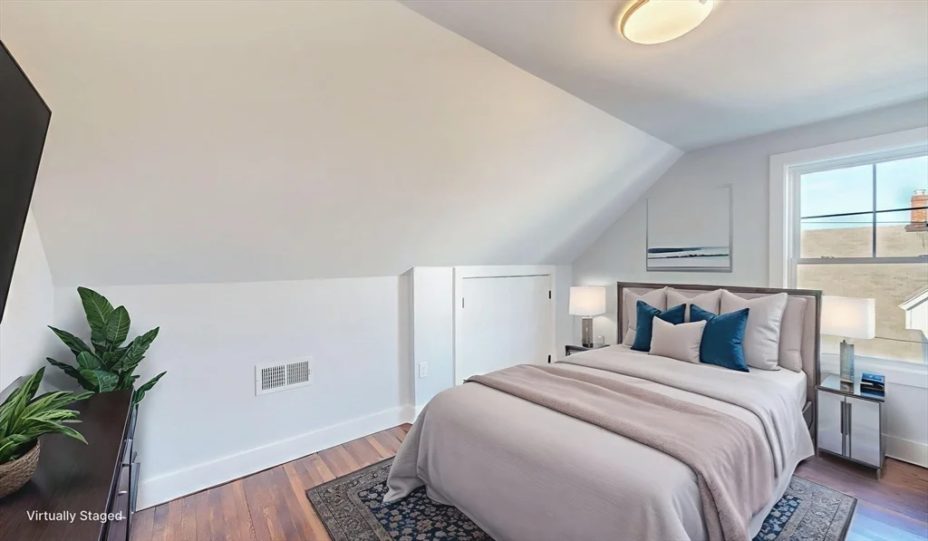4 bed, 2 bath apartment for rent at 24 Alfred Unit 2, Everett — photo 15 of 21