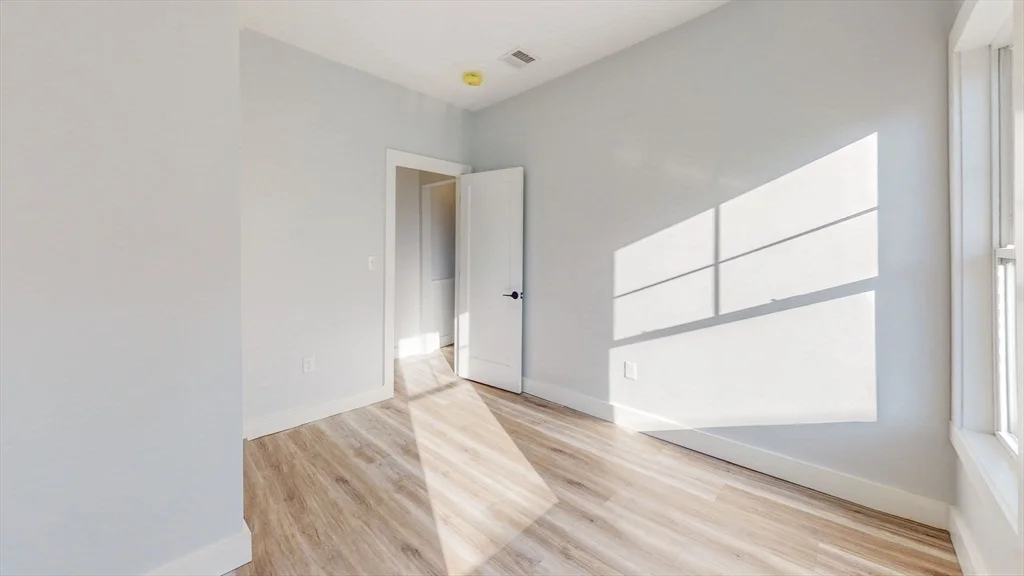 4 bed, 2 bath apartment for rent at 24 Alfred Unit 2, Everett — photo 11 of 21