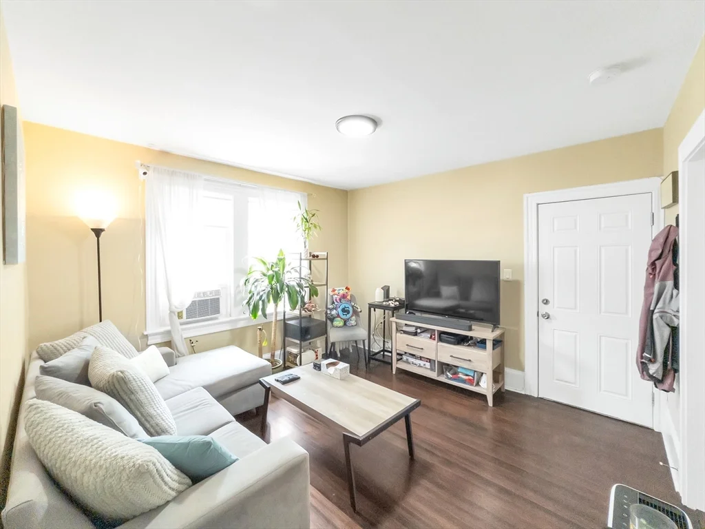 2 bed, 1 bath apartment for rent at 24 Annafran St Unit 2, Roslindale — photo 5 of 22
