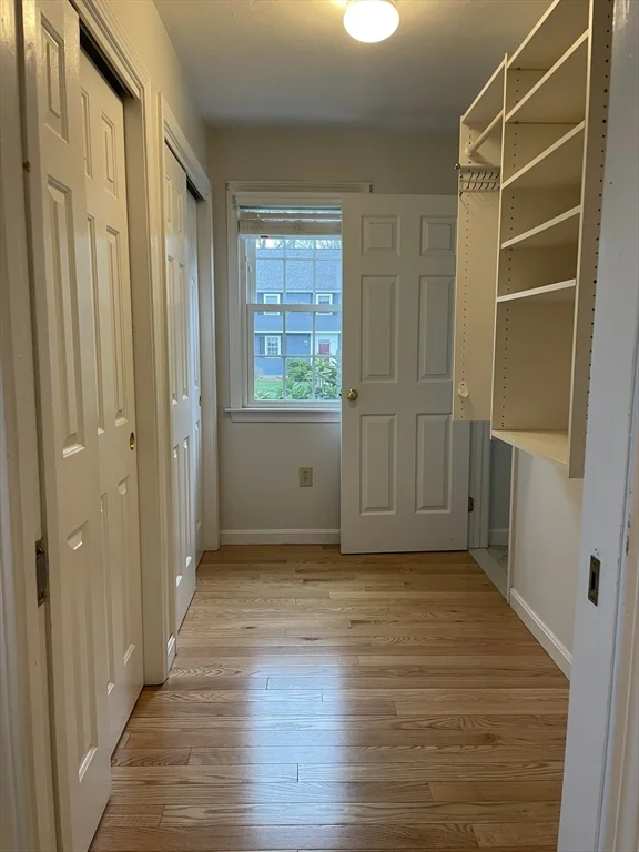 3 bed, 2 bath apartment for rent at 24 Arbor Dr, Shrewsbury — photo 16 of 25