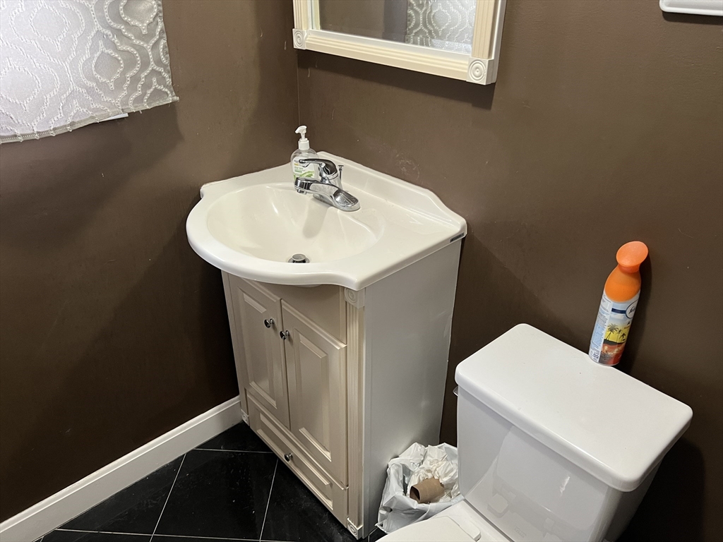 2 bed, 1 bath apartment for rent at 24 Arcadia Unit 1, Dedham — photo 9 of 14