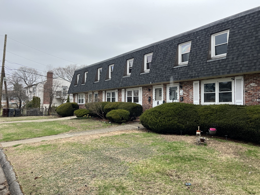 2 bed, 1 bath apartment for rent at 24 Arcadia Unit 1, Dedham — photo 14 of 14