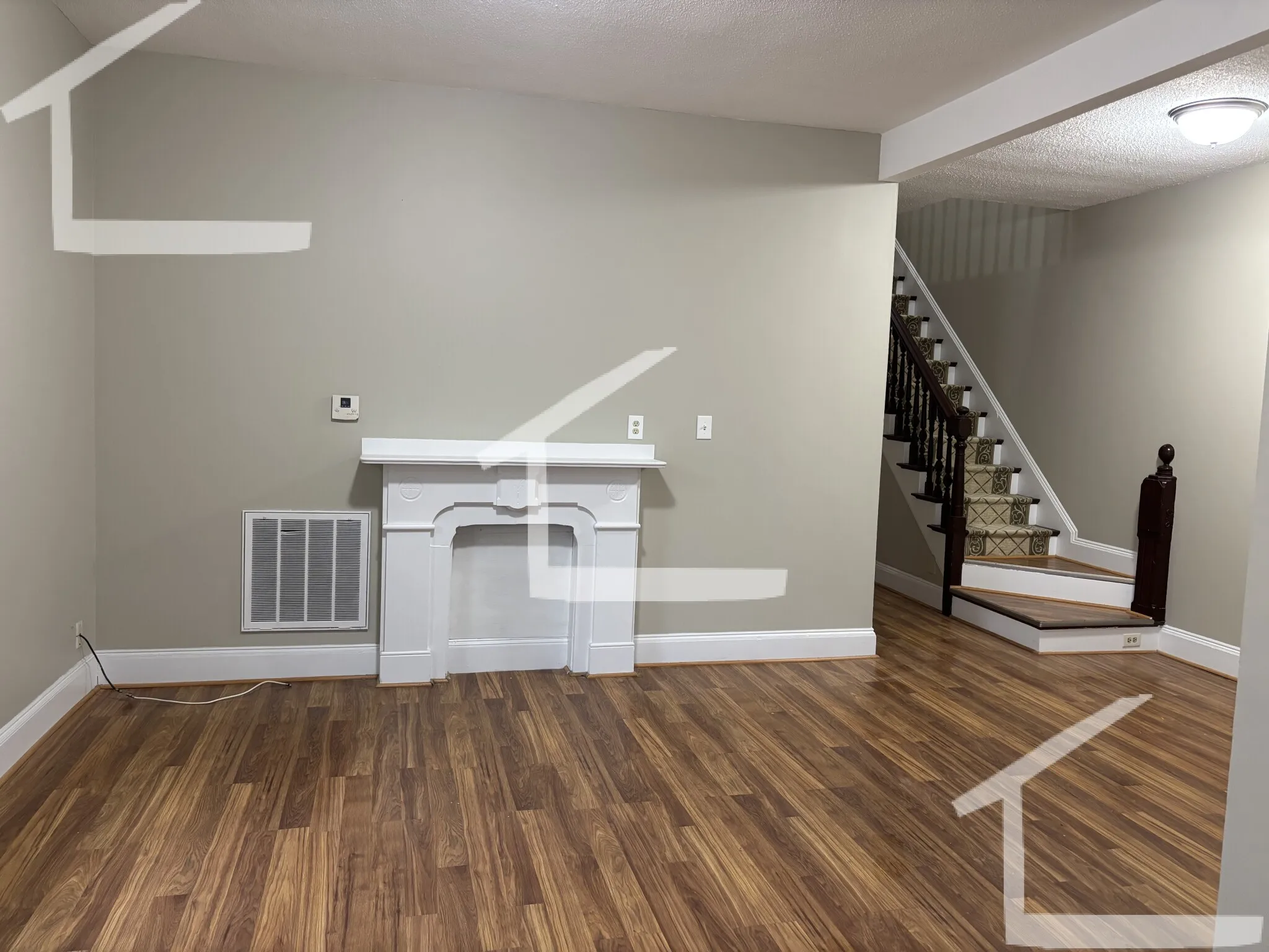 7 bed, 3 bath apartment for rent at 24 Armington St Unit 24, Allston — photo 3 of 17