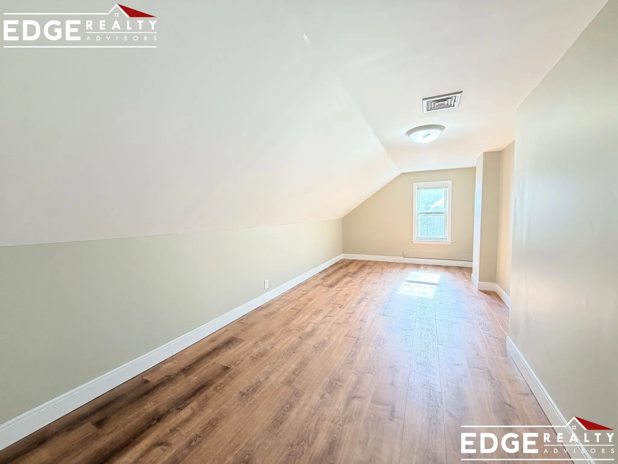 7 bed, 3 bath apartment for rent at 24 Armington St Unit N/A, Allston — photo 10 of 14