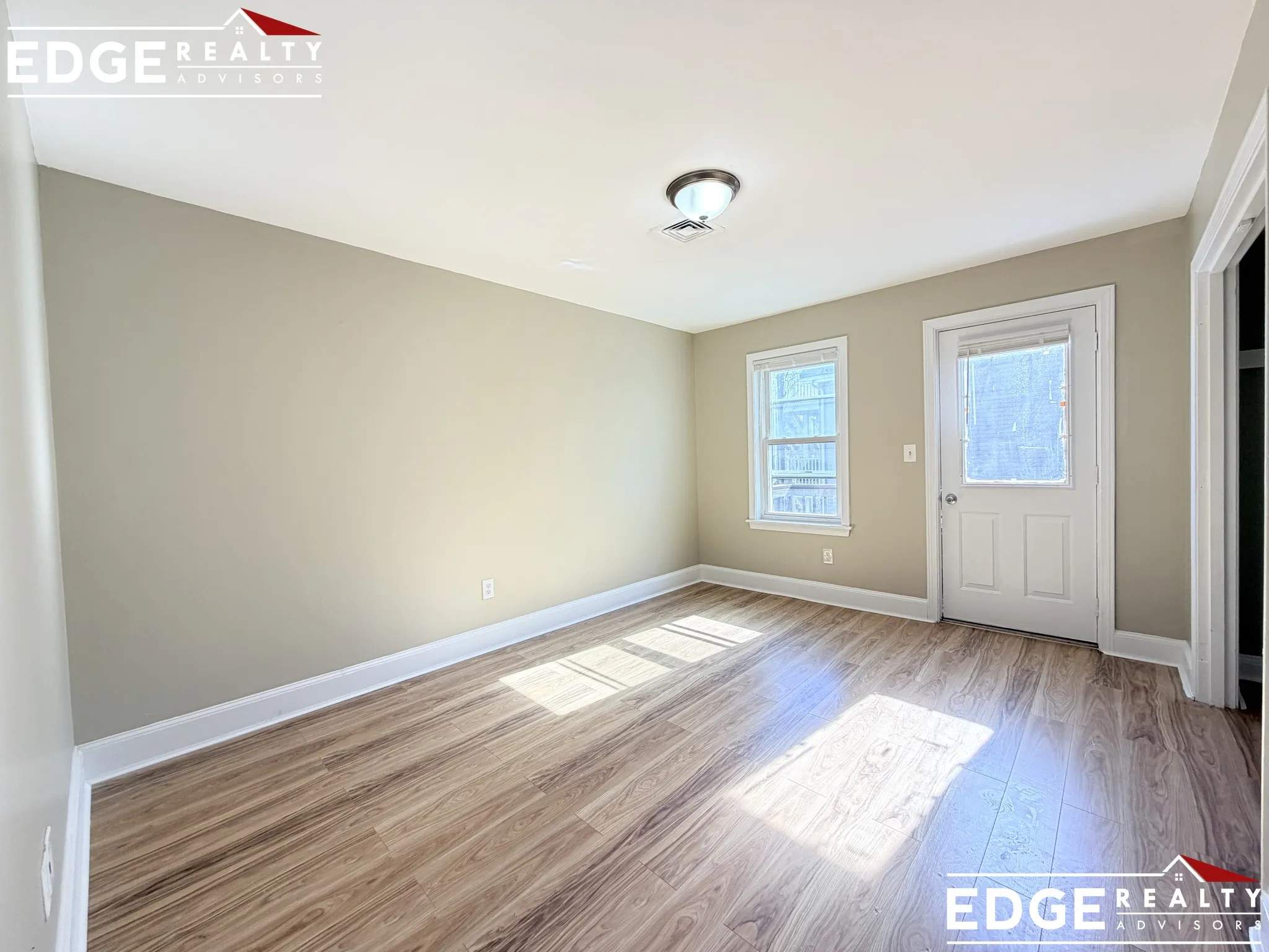 7 bed, 3 bath apartment for rent at 24 Armington St Unit N/A, Allston — photo 7 of 14