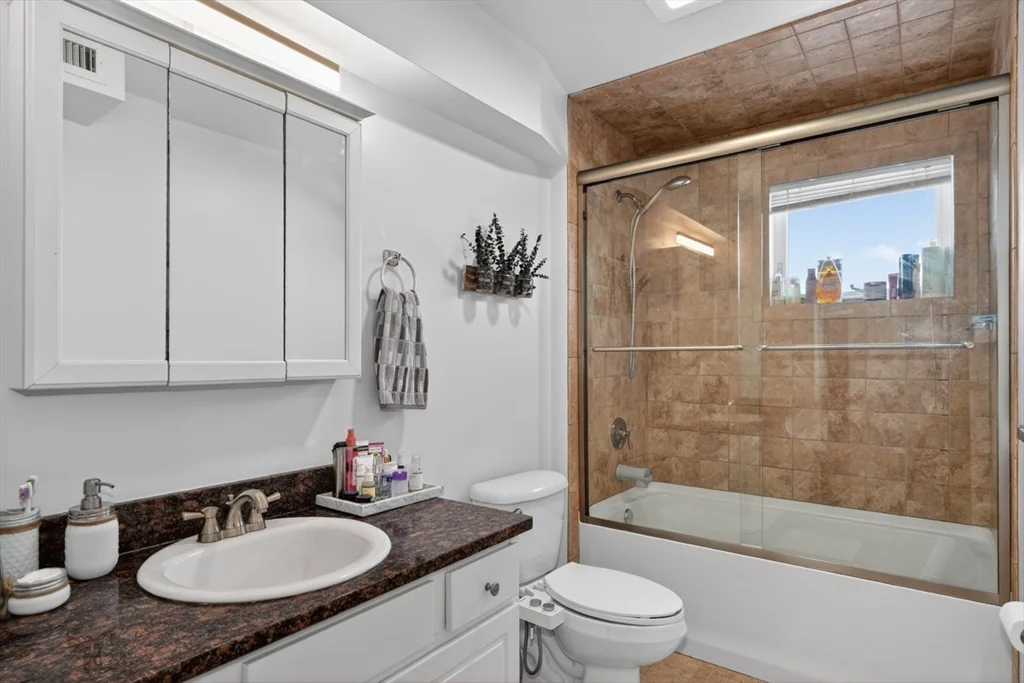 2 bed, 1 bath apartment for rent at 24 Arsenal St Unit 2D, Watertown — photo 16 of 21