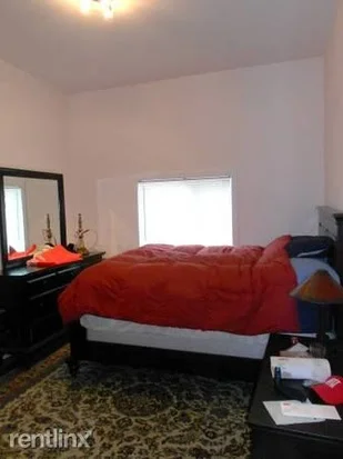 4 bed, 2 bath apartment for rent at 24 Ashford St Unit 2, Allston — photo 14 of 16