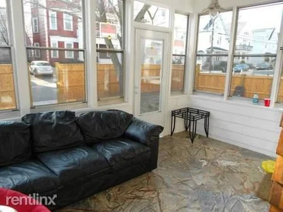 4 bed, 2 bath apartment for rent at 24 Ashford St Unit 2, Allston — photo 15 of 16