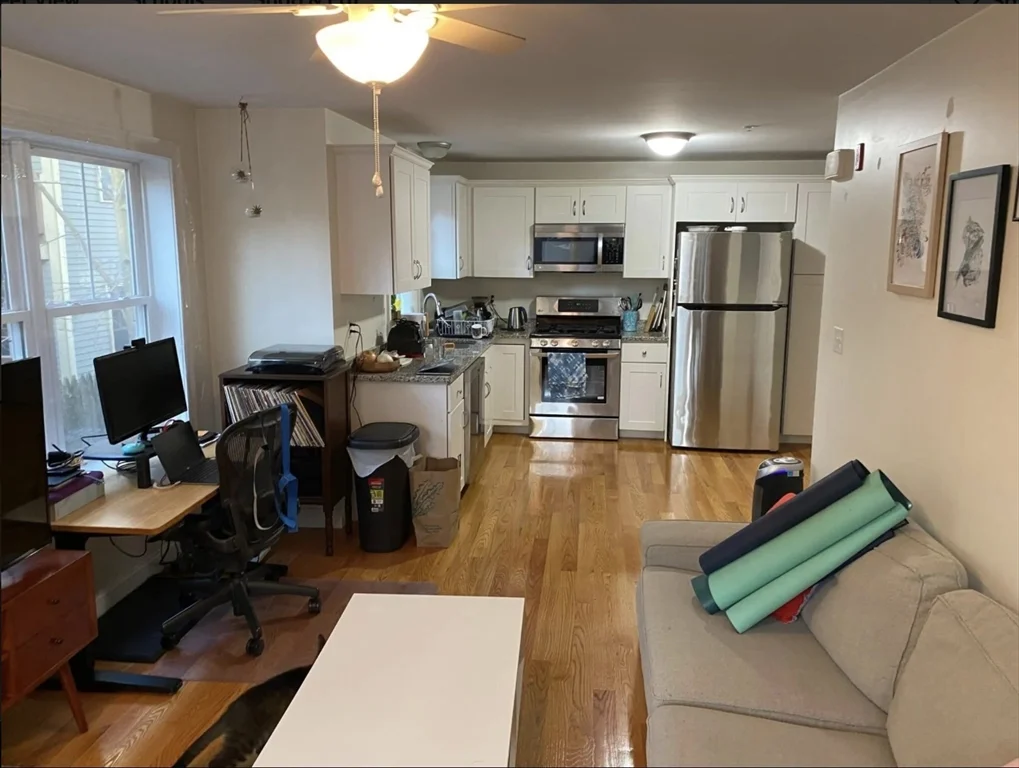 2 bed, 1 bath apartment for rent at 24 Beacon Pl Unit 3, Union Square — photo 5 of 7