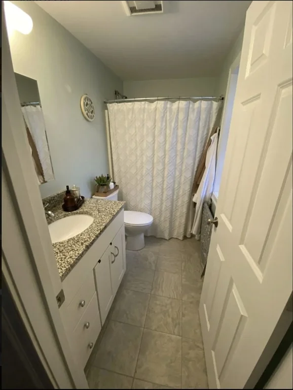 2 bed, 1 bath apartment for rent at 24 Beacon Pl Unit 3, Union Square — photo 7 of 7