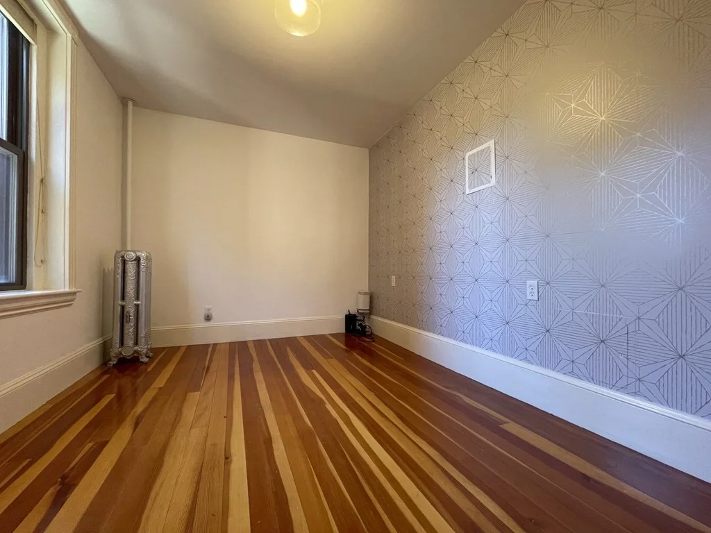 3 bed, 1 bath apartment for rent at 24 Beaufort Rd Unit 2, Jamaica Plain — photo 2 of 8