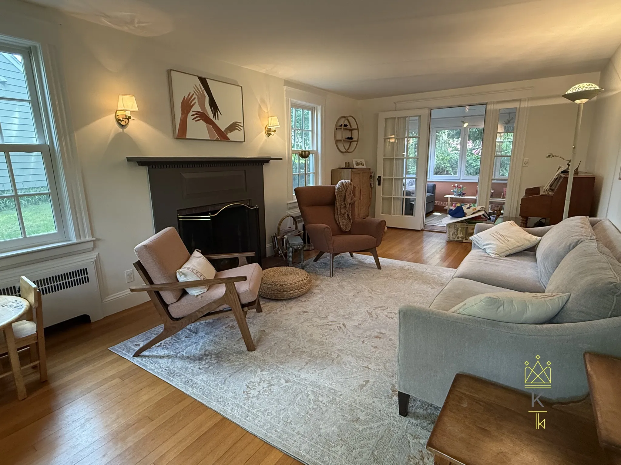 4 bed, 1.5 bath apartment for rent at 24 Beverly Rd Unit 1, Newton Highlands — photo 8 of 24