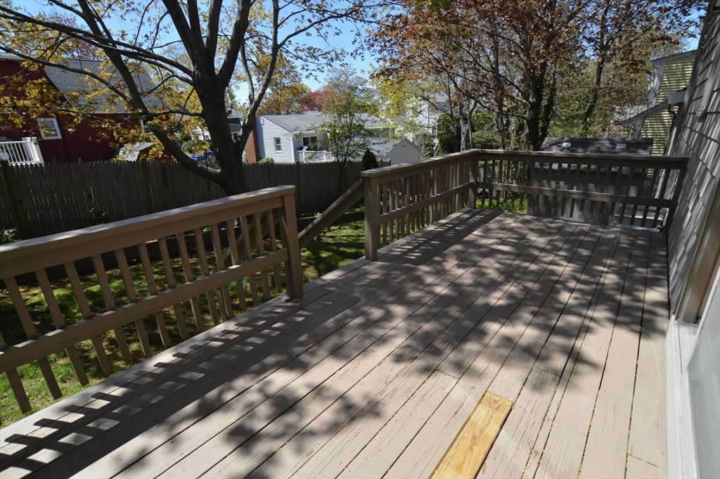 3 bed, 1 bath apartment for rent at 24 Beverly Unit 24, Marblehead — photo 10 of 15