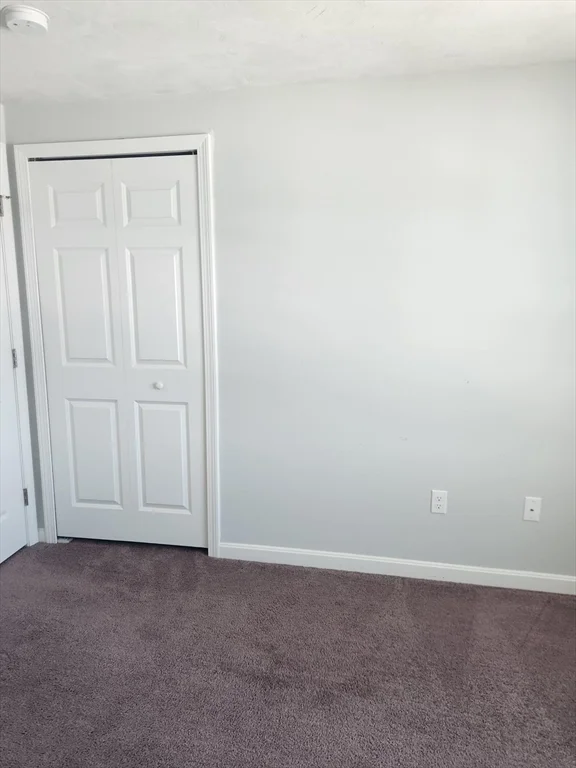 3 bed, 1 bath apartment for rent at 24 Bittersweet Blvd Unit 24, Worcester — photo 25 of 31
