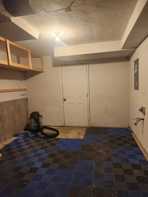 3 bed, 1 bath apartment for rent at 24 Bittersweet Blvd Unit 24, Worcester — photo 30 of 31