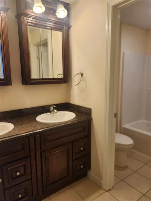 3 bed, 1 bath apartment for rent at 24 Bittersweet Blvd Unit 24, Worcester — photo 28 of 31