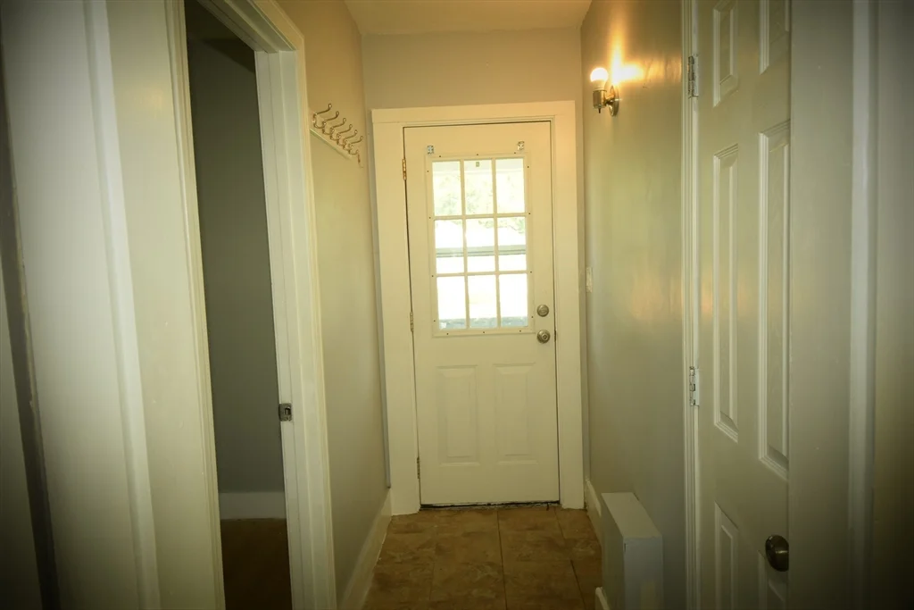 2 bed, 1 bath apartment for rent at 24 Blackstone St Unit 2, Stoughton — photo 5 of 8