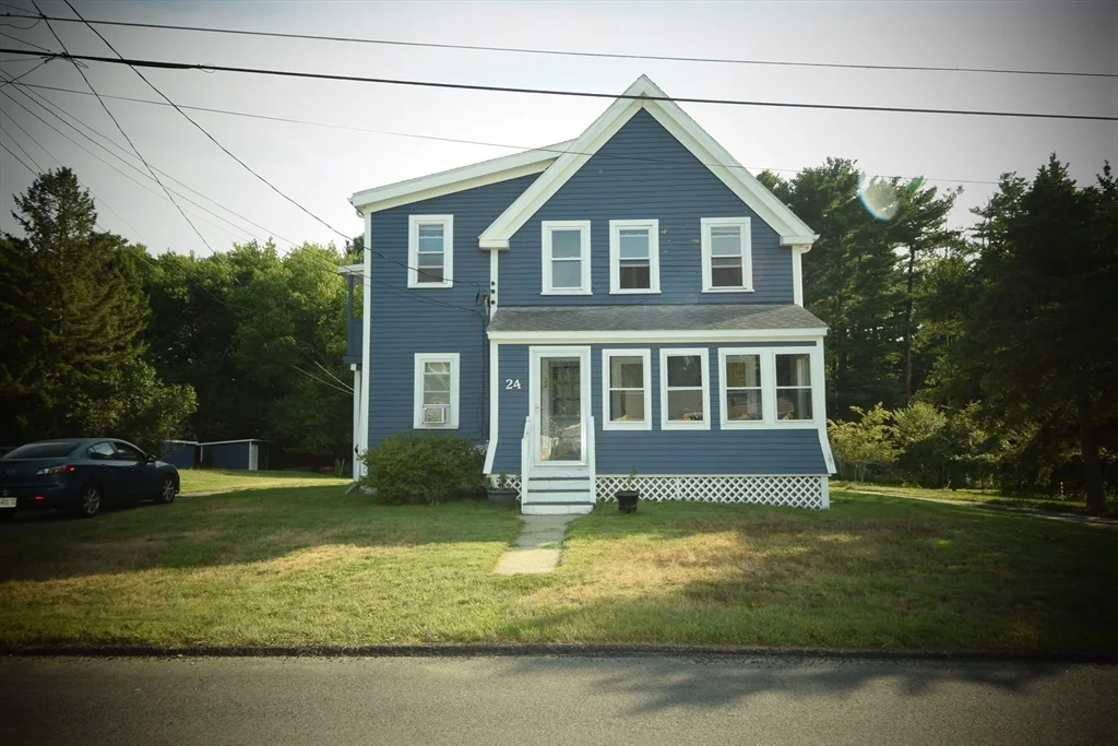 2 bed, 1 bath apartment for rent at 24 Blackstone St Unit 2, Stoughton — photo 8 of 8