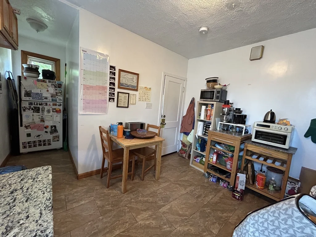 2 bed, 1 bath apartment for rent at 24 Boston Ave Unit 3, Ball Square — photo 3 of 11