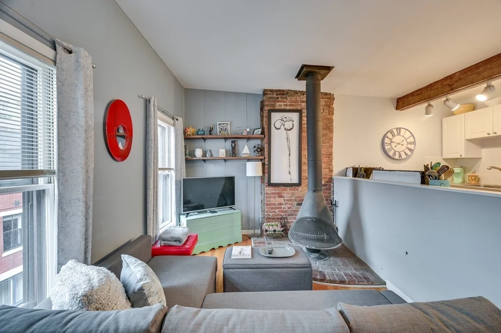 1 bed, 1 bath apartment for rent at 24 Bradford St Unit 3, South End — photo 1 of 25