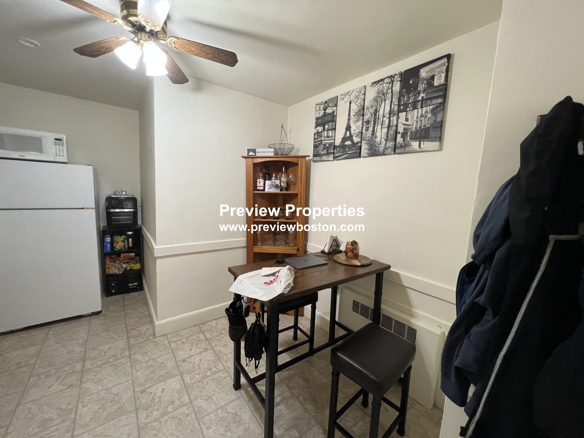 Studio bed, 1 bath apartment for rent at 24 Brock St Unit 2, Oak Square — photo 19 of 24