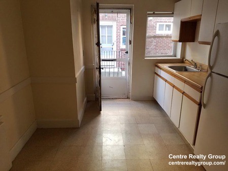 1 bed, 1 bath apartment for rent at 24 Brock St Unit 3, Brighton — photo 5 of 6