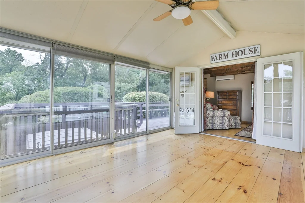 1 bed, 2 bath apartment for rent at 24 Browns Ln, West Newbury — photo 26 of 34