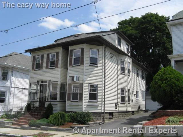 5 bed, 2 bath apartment for rent at 24 Burget Ave, Tufts — photo 13 of 13