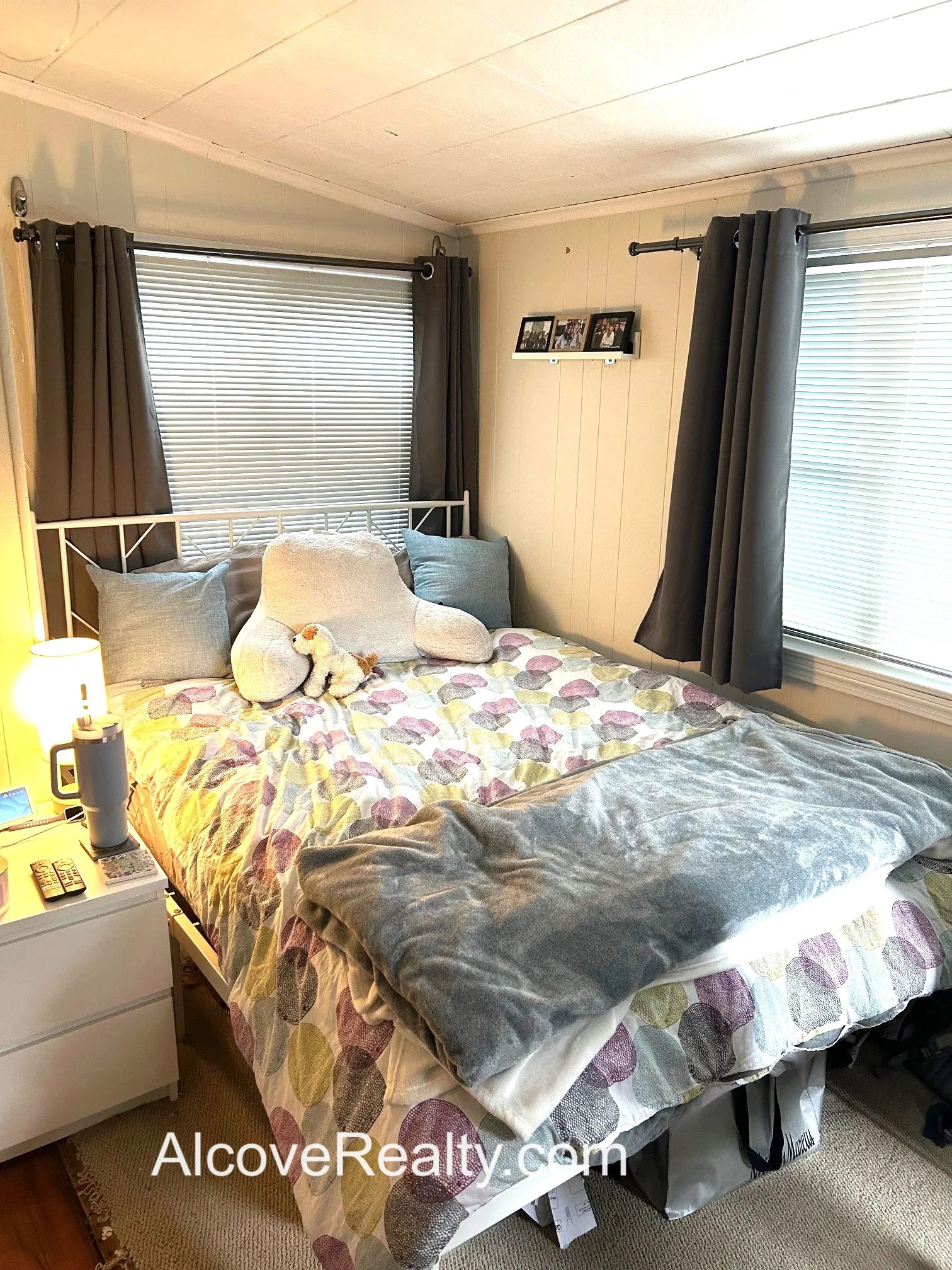 3 bed, 1 bath apartment for rent at 24 Burnham St Unit 2, Tufts — photo 8 of 12