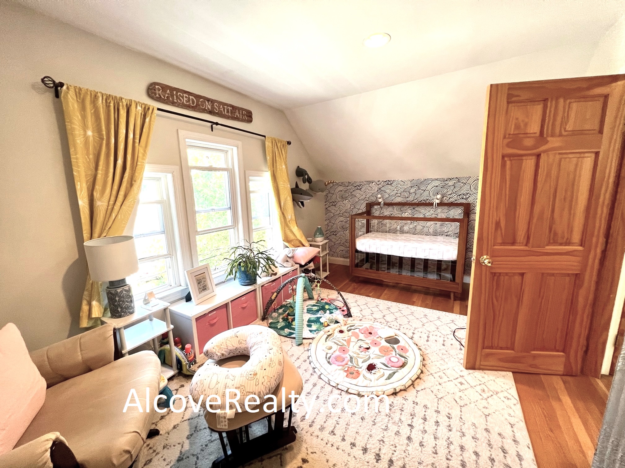 2 bed, 1 bath apartment for rent at 24 Burnham St Unit 3, Tufts — photo 12 of 15
