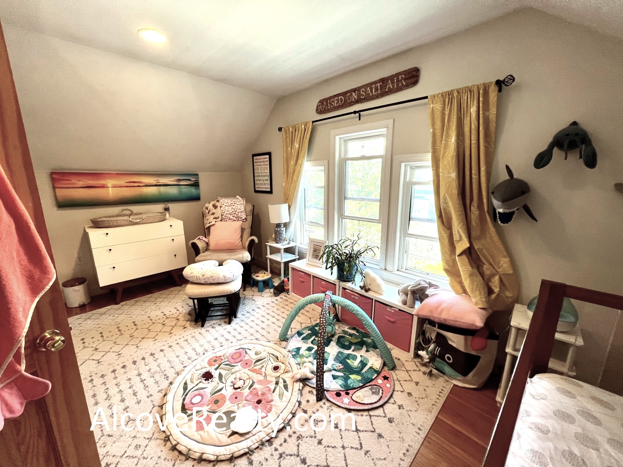 2 bed, 1 bath apartment for rent at 24 Burnham St Unit 3, Tufts — photo 13 of 15