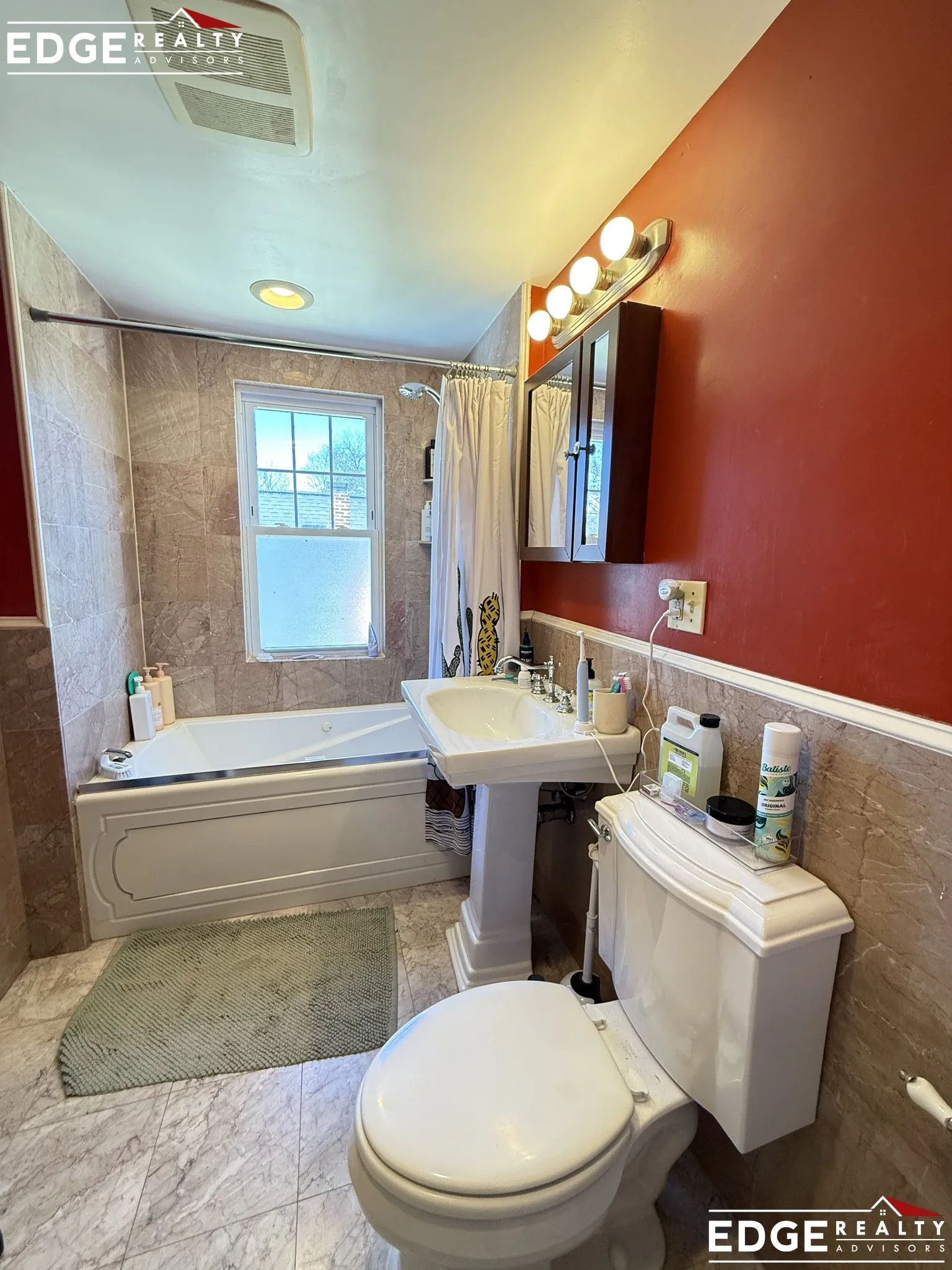 4 bed, 2.5 bath apartment for rent at 24 Burton St Unit 2, Brighton — photo 13 of 16