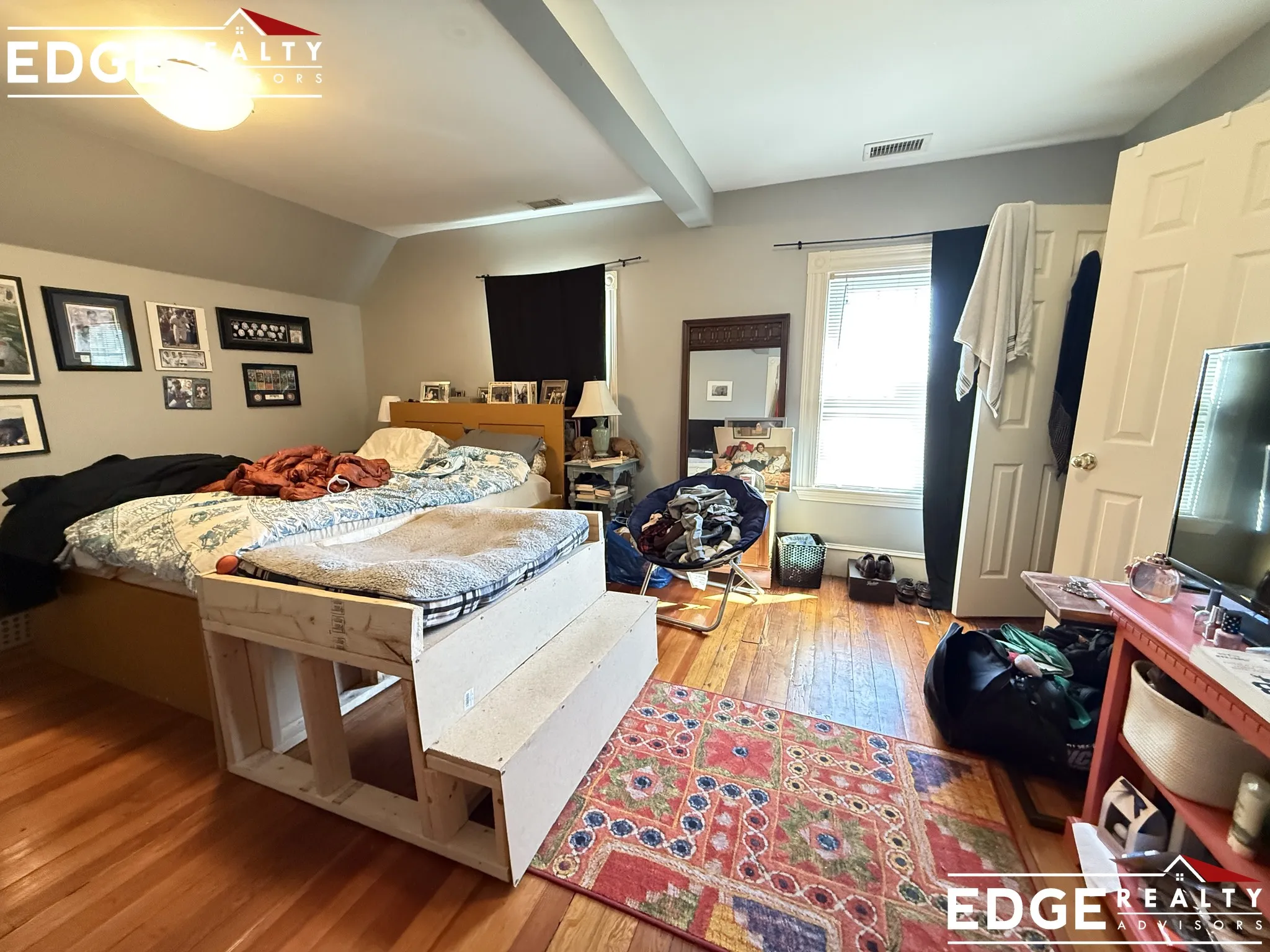 4 bed, 2.5 bath apartment for rent at 24 Burton St Unit 2, Brighton — photo 10 of 16