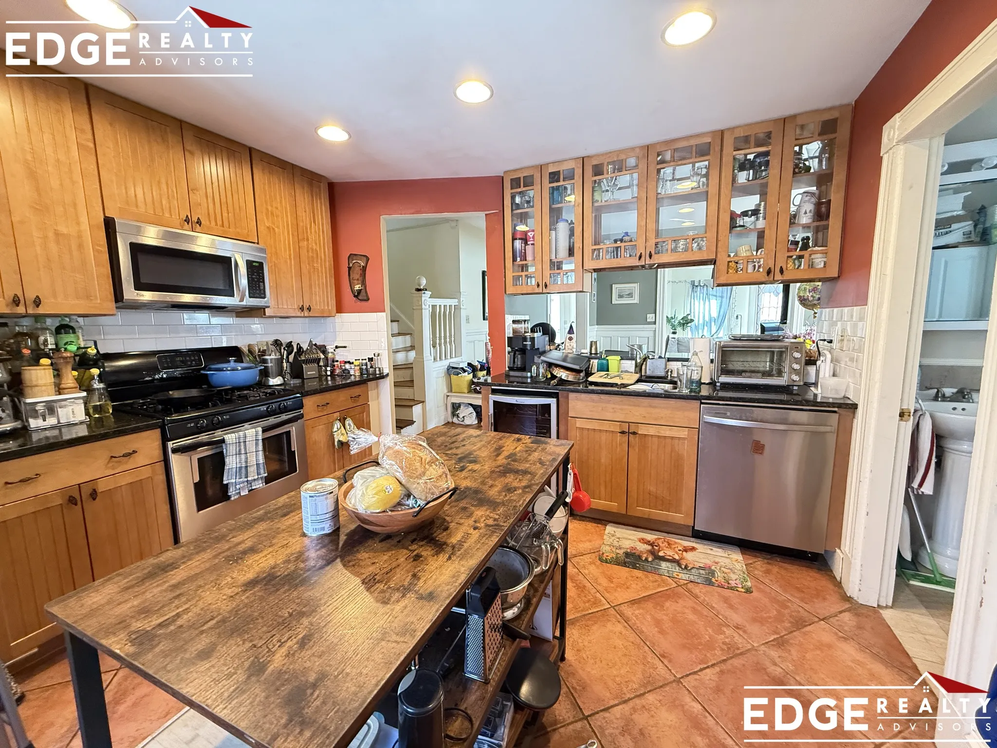 4 bed, 2.5 bath apartment for rent at 24 Burton St Unit 2, Brighton