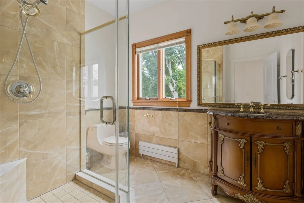 5 bed, 3 bath apartment for rent at 24 Carthay Cir, Newton Highlands — photo 9 of 25